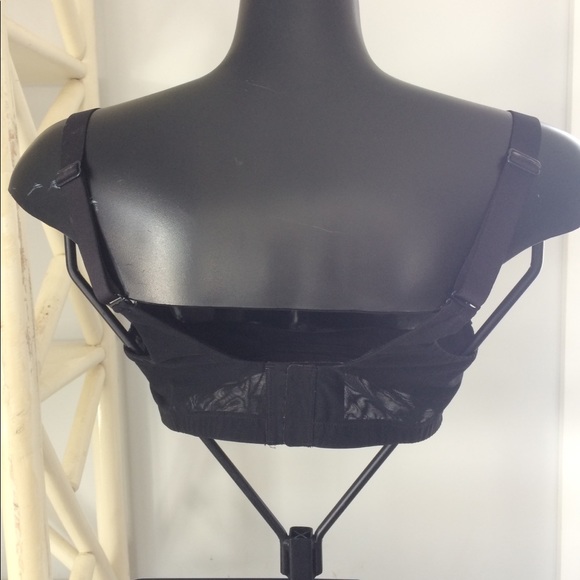 Lululemon bra - Picture 3 of 4